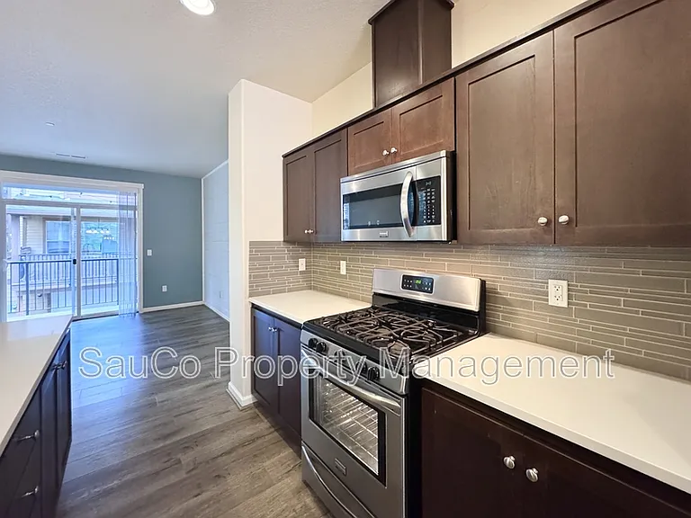 175 NE 80th Ave — Photo 8