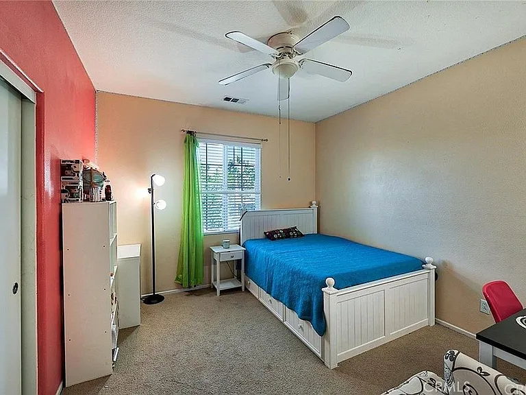 24032 Cottage Circle Dr — Photo 22