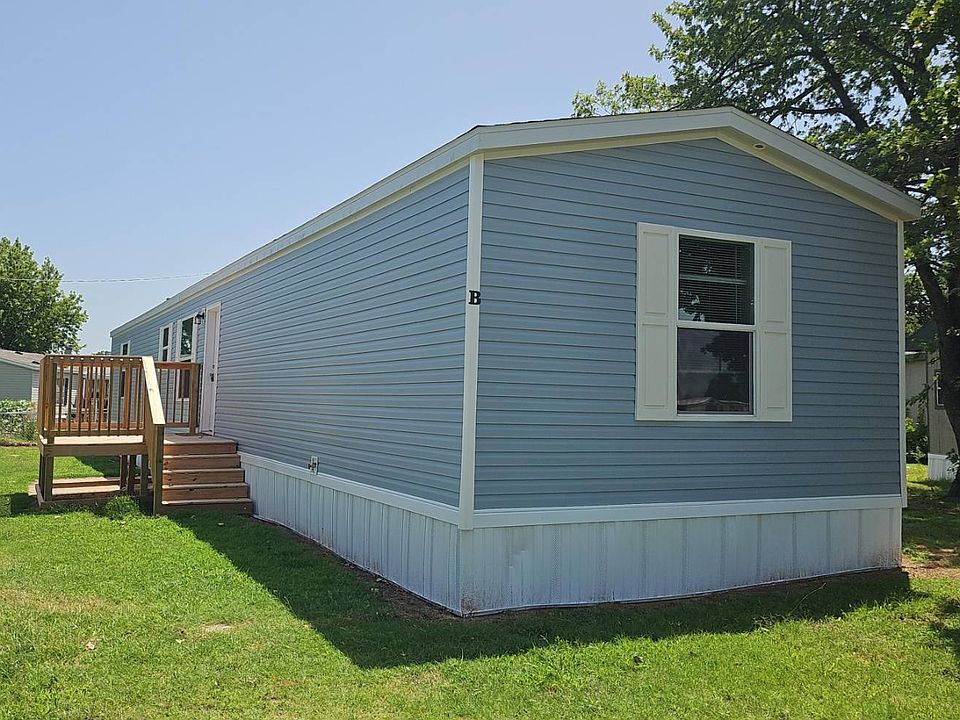 1st image of 2901 N Westminster Rd #B