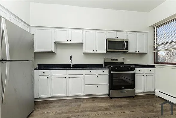 4420 S Michigan Ave #202 — Photo 4