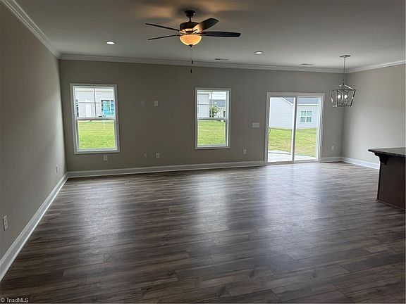 3rd image of 703 Palomino Mustang Dr #656