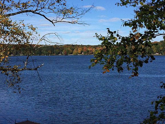 2nd image of 2210 Switzers Point Rd