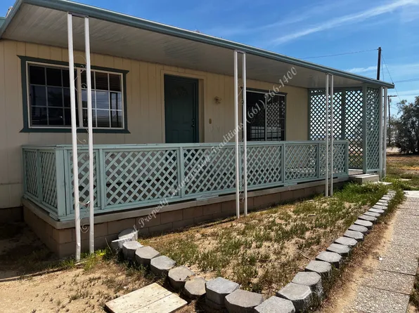 2804 Park Ave, Rosamond, CA 93560
