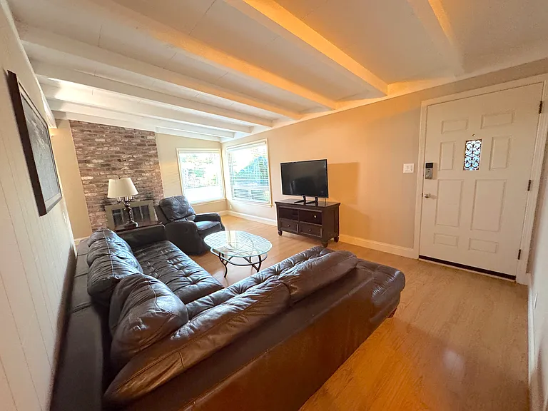 3474 Shafer Dr — Photo 10