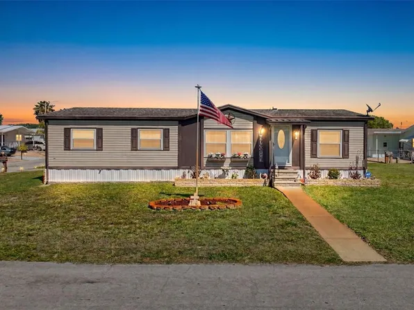 7300 Osage Dr, Hudson, FL 34667