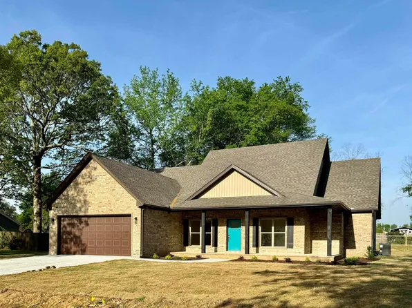 403 Lee Ln, Beebe, AR 72012