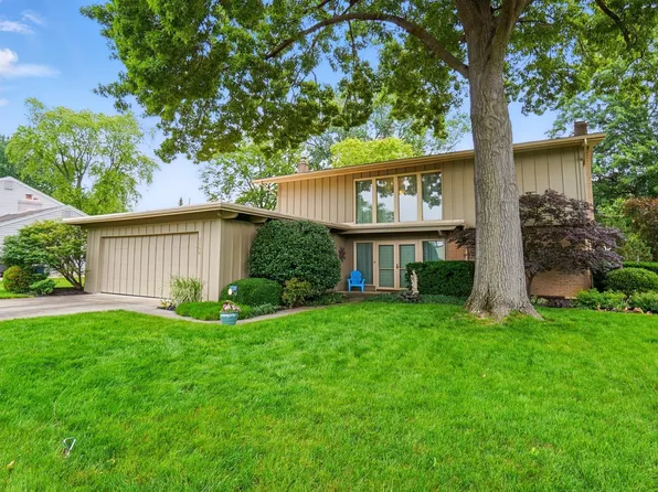 3508 Delray Dr, Fort Wayne, IN 46815