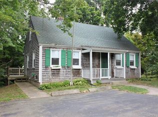 384 Long Hill Rd, Wallingford, CT 06492