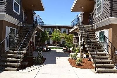 Building Courtyard
