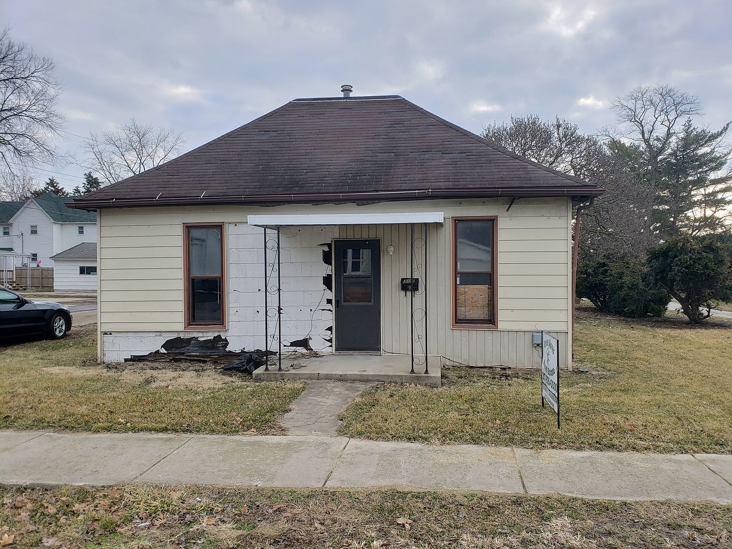 308 N Elizabeth St, Clinton, IL 61727 Zillow