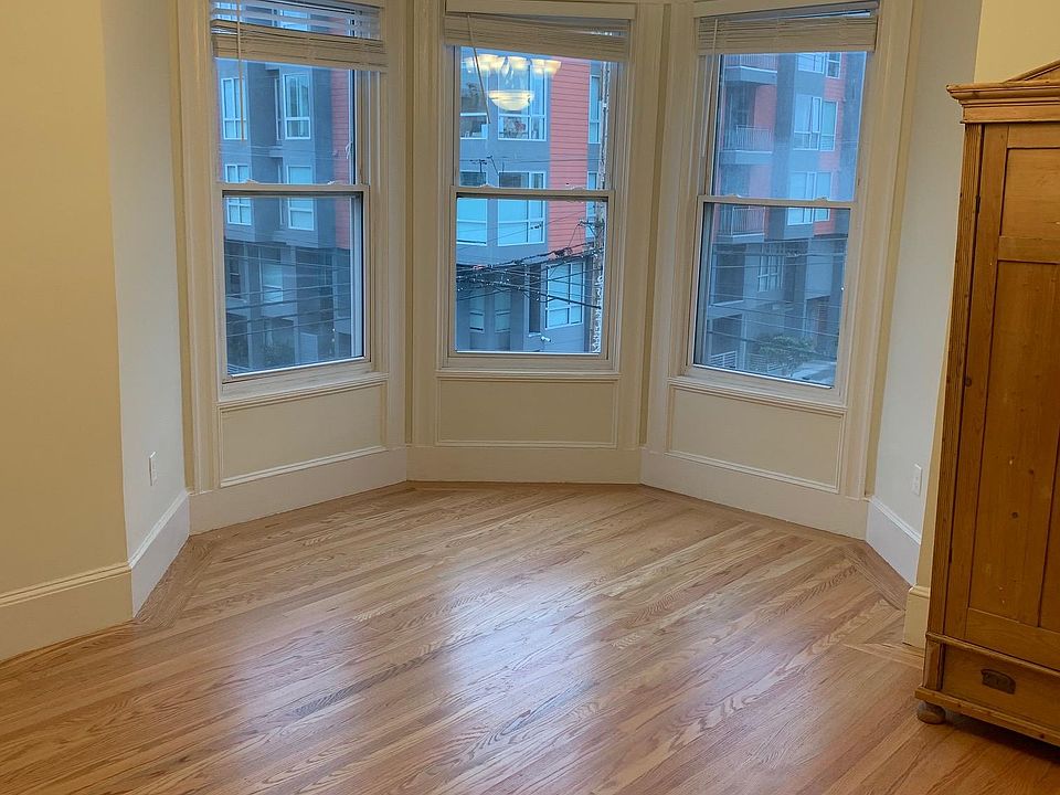 1st image of 105 Shotwell St