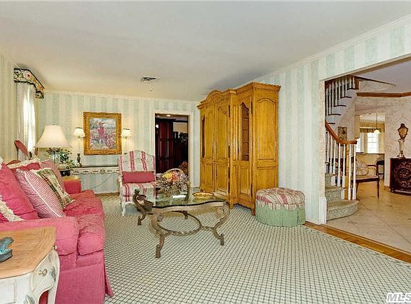 3rd image of 34 Candlewood Path