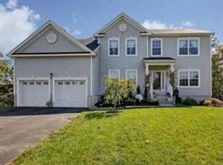 210 Highpoint Ct, Lake Hopatcong, NJ 07849