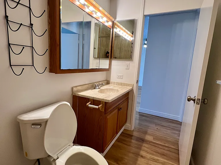 1634 Nuuanu Ave #207 — Photo 10