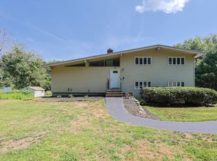 238 Brewer St, Northborough, MA 01532