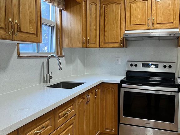 3rd image of 43 Heman St