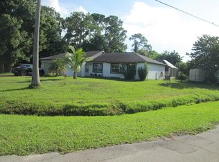 2497 SW Warwick St, Pt Saint Lucie, FL 34953