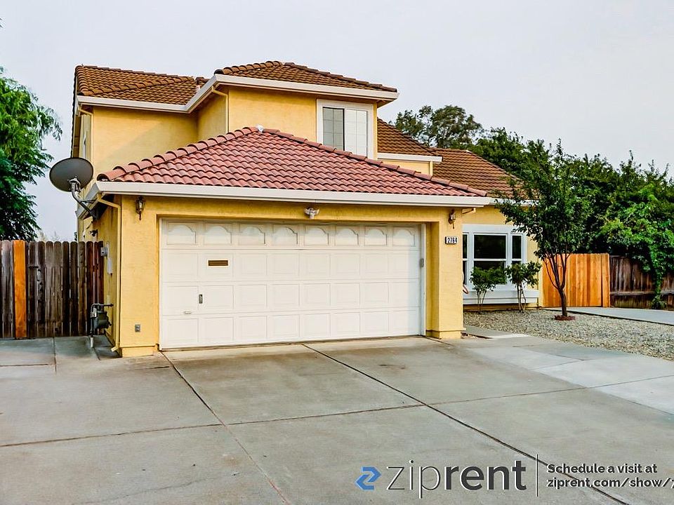 1st image of 2764 Woodmont Dr