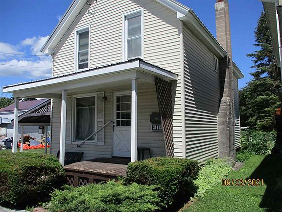 3rd image of 310 Albany Ave