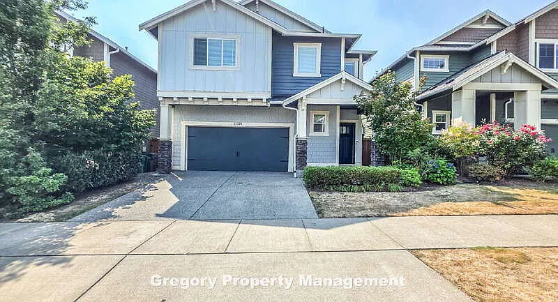 17320 40th Ave SE