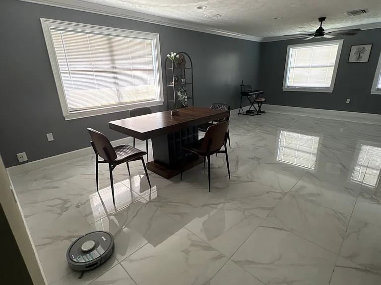 199 SE Crosspoint Dr — Photo 24