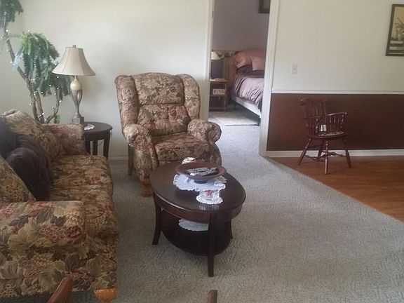 5th image of 3766 Long Grove Ln