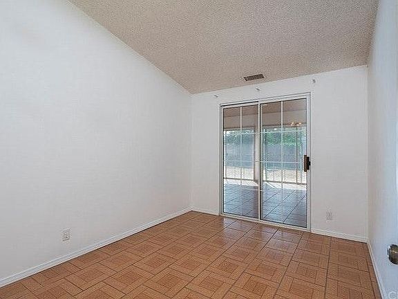 5th image of 16098 Gale Ave