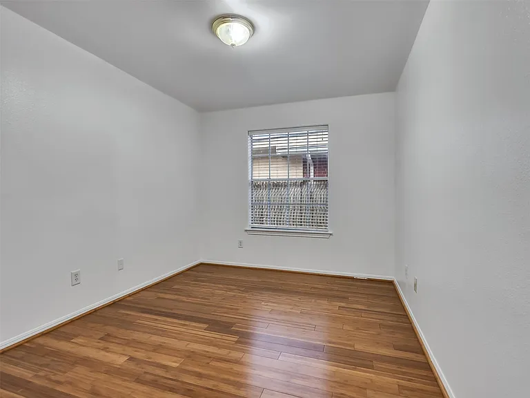7211 Canda Ln — Photo 16