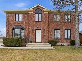 3368 Cardinal Dr, Niagara Falls, ON L2H 3A6