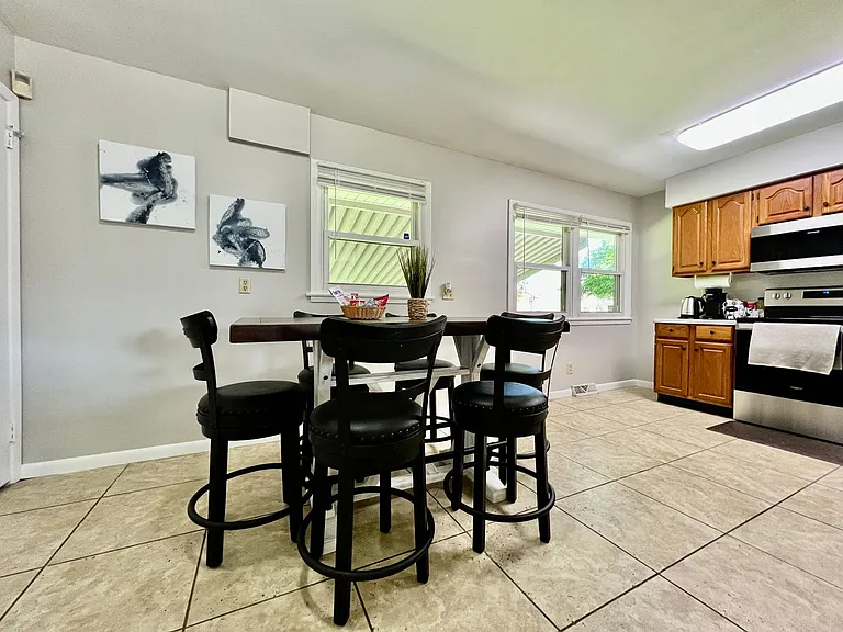 2501 Elmo Pl — Photo 12