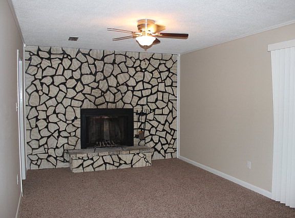 4th image of 2908 Walton Cir