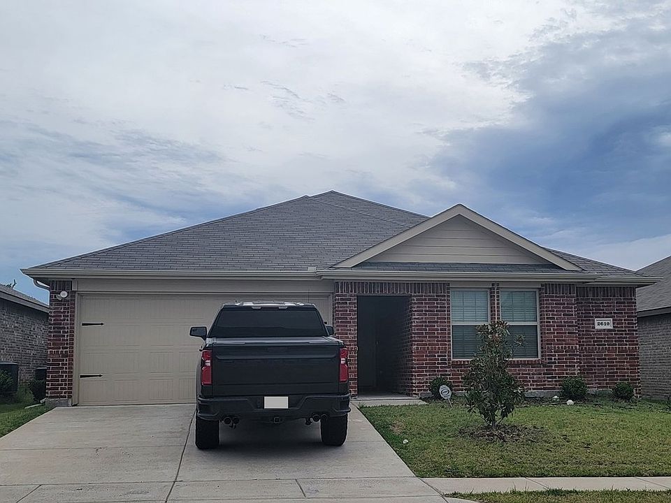 1st image of 2610 Saldana Dr