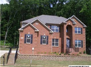 7087 Pale Dawn Pl, Owens Cross Roads, AL 35763