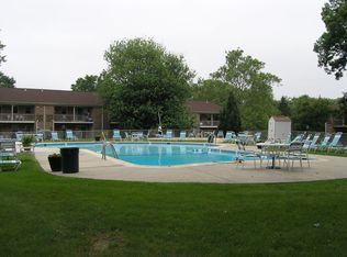 37 Kearney Dr #2, North Wales, PA 19454