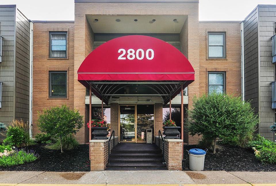 1st image of 2800 Hamline Ave N APT 229