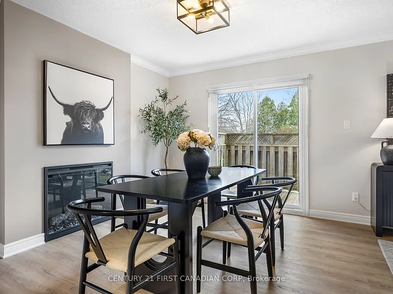 189 Homestead Cres #25 — Photo 10