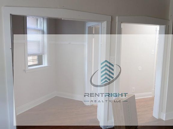 3rd image of 4300 N Pulaski Rd #4310-B6