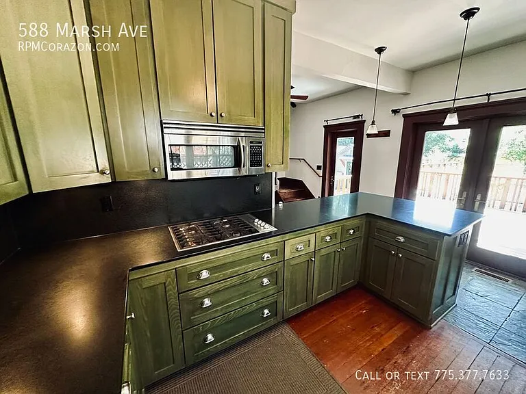588 Marsh Ave — Photo 24