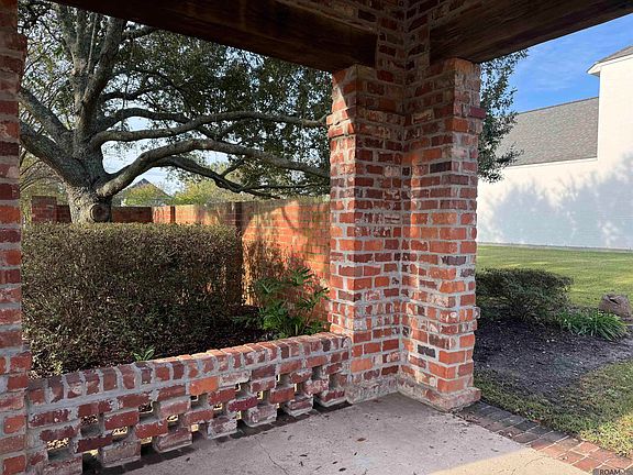 3rd image of 11668 Settlement Blvd