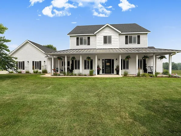 6413 Moonlight Ln, Sartell, MN 56377