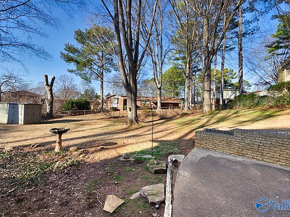 2nd image of 2503 Pentolope Dr SE