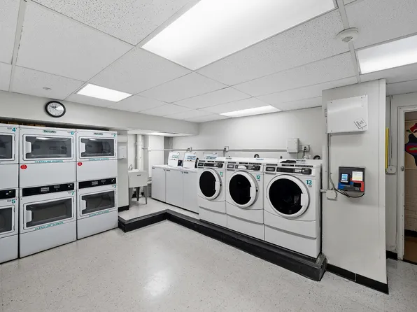 157 East 72nd Street image 14 of 17