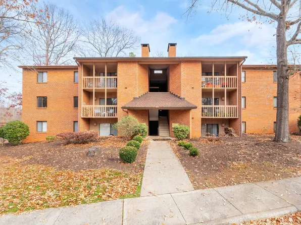 103 Turtle Creek Rd APT 5, Charlottesville, VA 22901