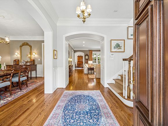 3rd image of 3319 Las Palmas St