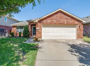 968 Caliche Rd, Fort Worth, TX 76108