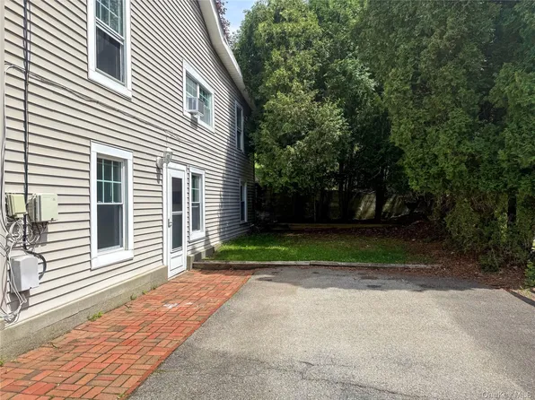 504 Route 9d #C, Beacon, NY 12508