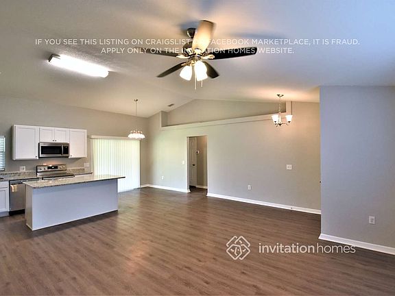 5th image of 505 Seven Oaks St