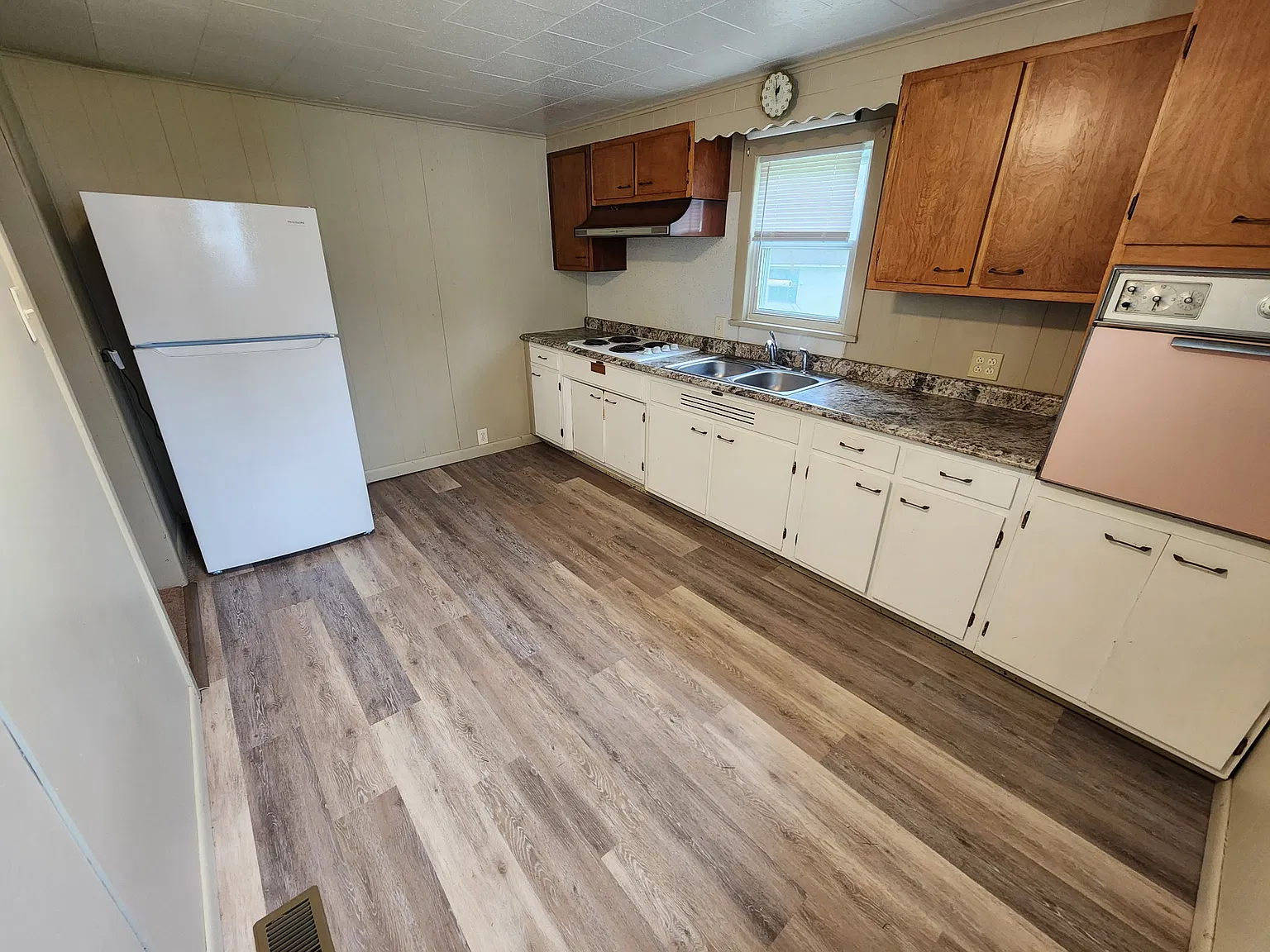 3 bed, 1472 sqft, $850 — Photo 4