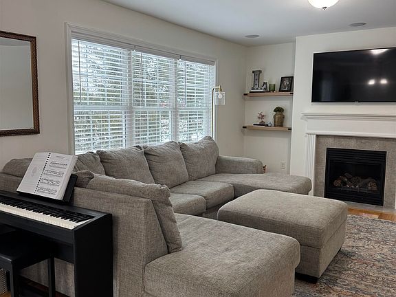 4th image of 20 Briar Lane