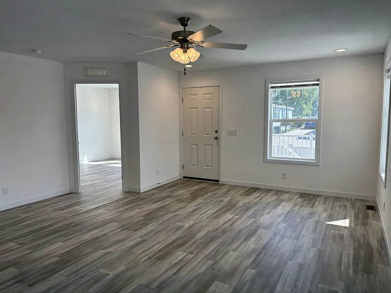5104 W Augusta Blvd #133 — Photo 11